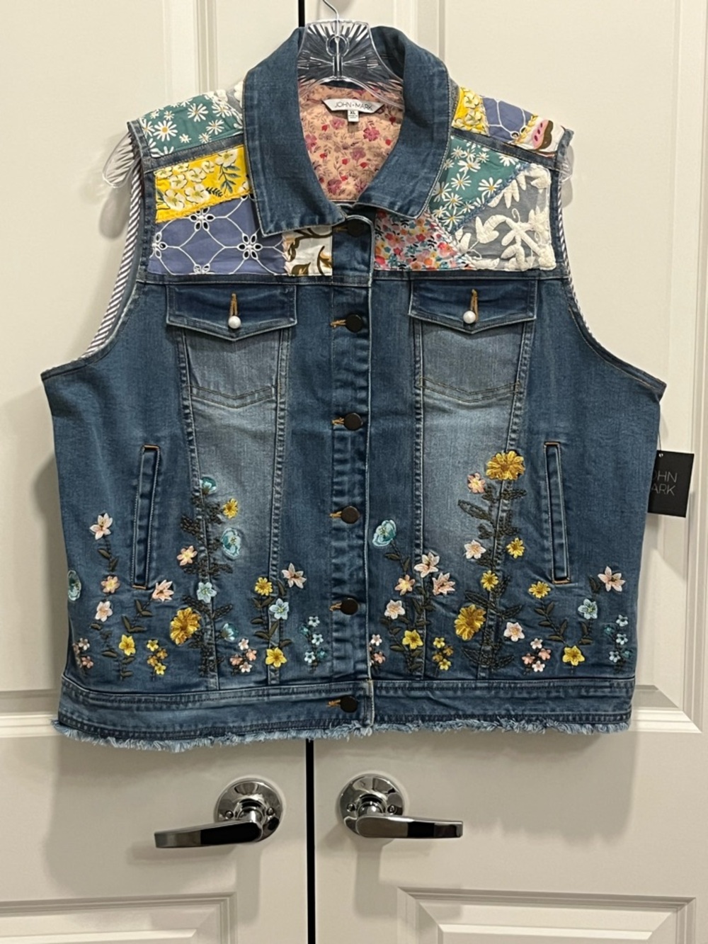 John Mark Embroidered Denim Vest Women Size XL Patchwork Floral Fringe Boho NWT